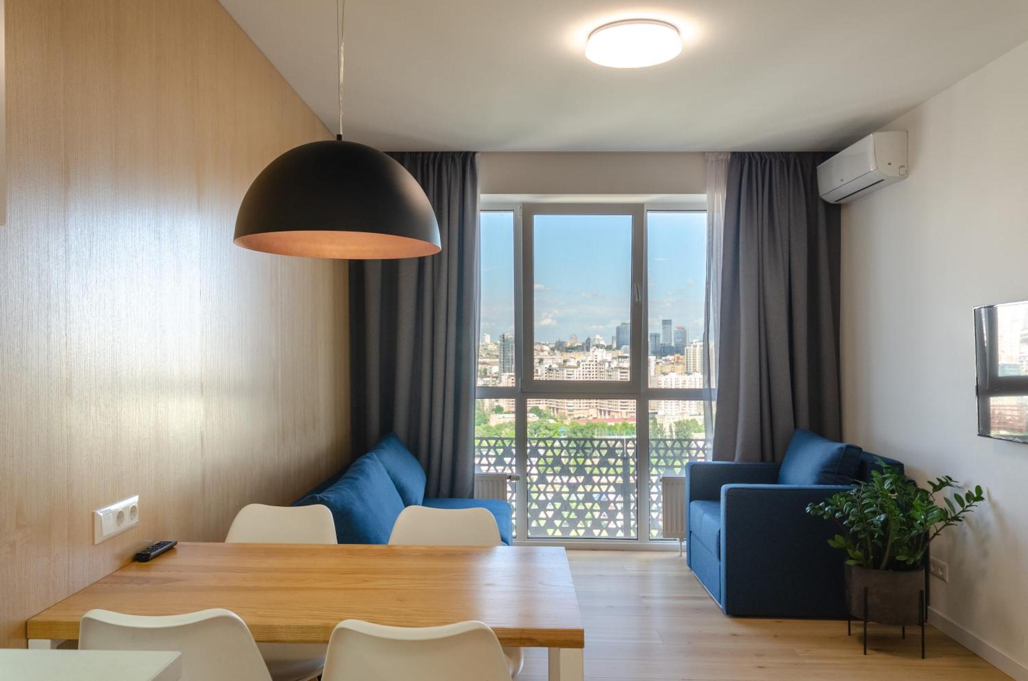 Petrovdom 205-206 Panoramic City View Apartments At Rc Kvartet, Central Railway Station Kiev Exteriör bild