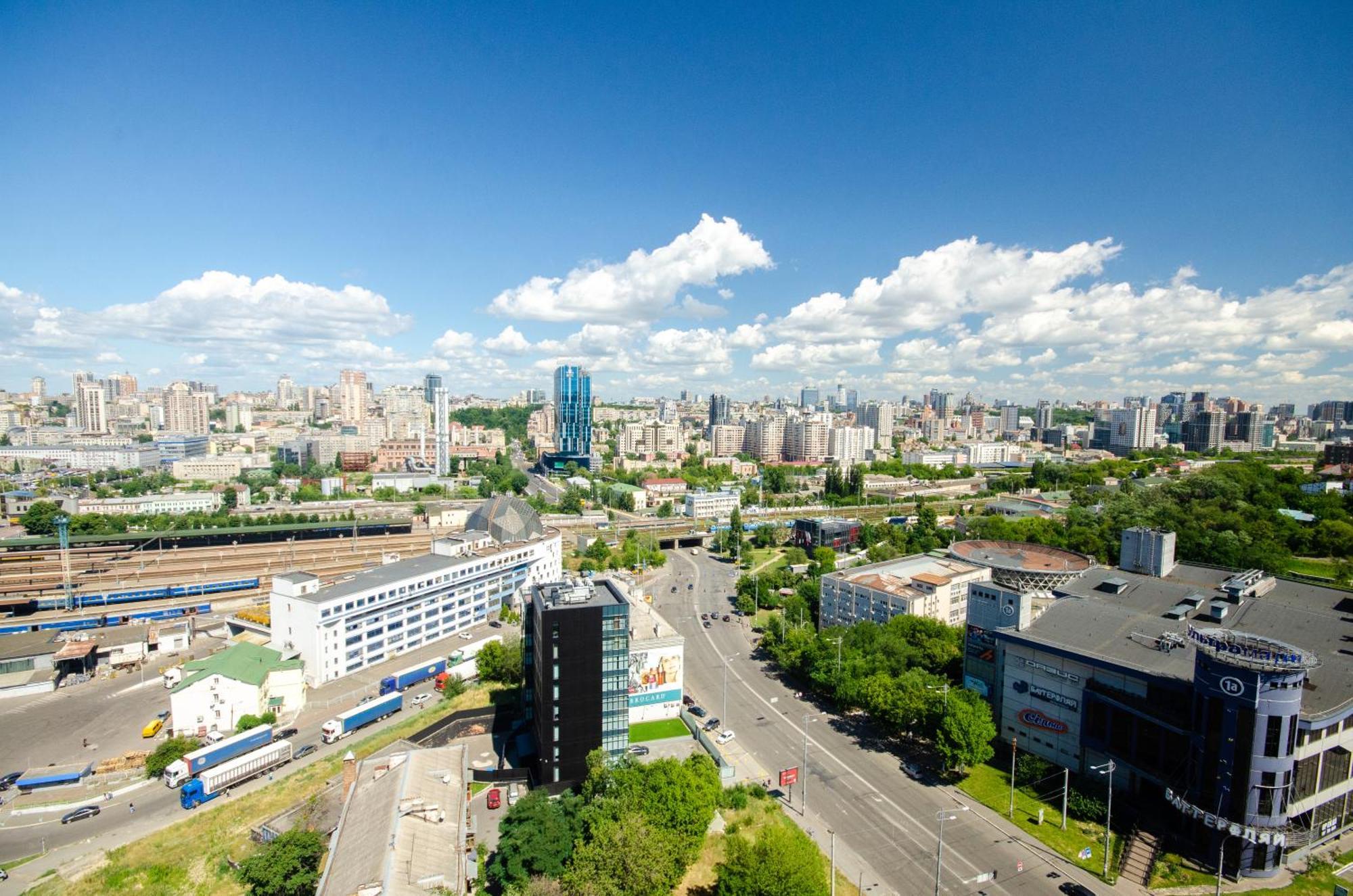 Petrovdom 205-206 Panoramic City View Apartments At Rc Kvartet, Central Railway Station Kiev Exteriör bild